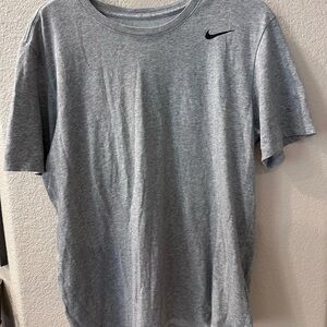 Nike Men's Heather Gray Short Sleeve Tee